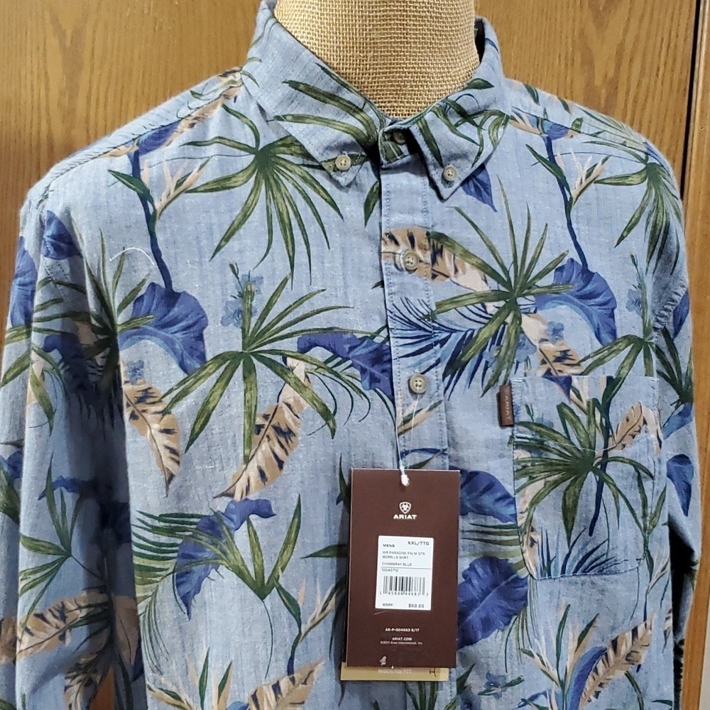 Ariat NWT paradise palm chambray blue long sleeve tropical floral modern fit